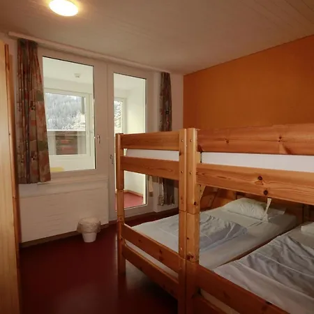 Vandrarhem Juhui Arosa