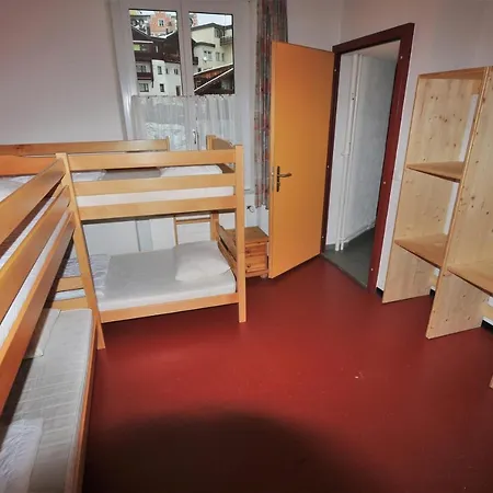 Juhui Hostel *