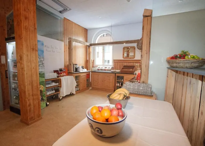 Juhui Albergue Arosa